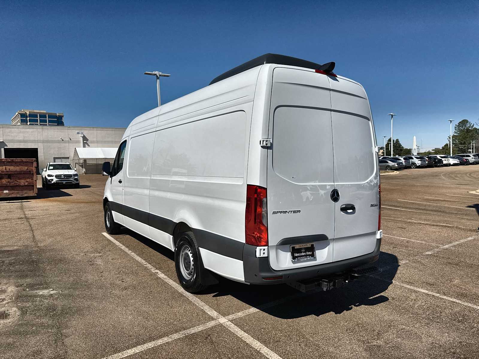 Thumbnail: 2026 Mercedes-Benz Sprinter - 4