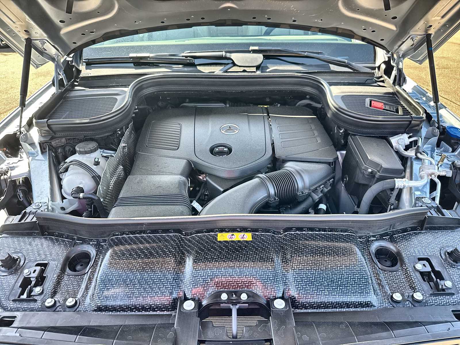 Thumbnail: 2026 Mercedes-Benz GLE - 13