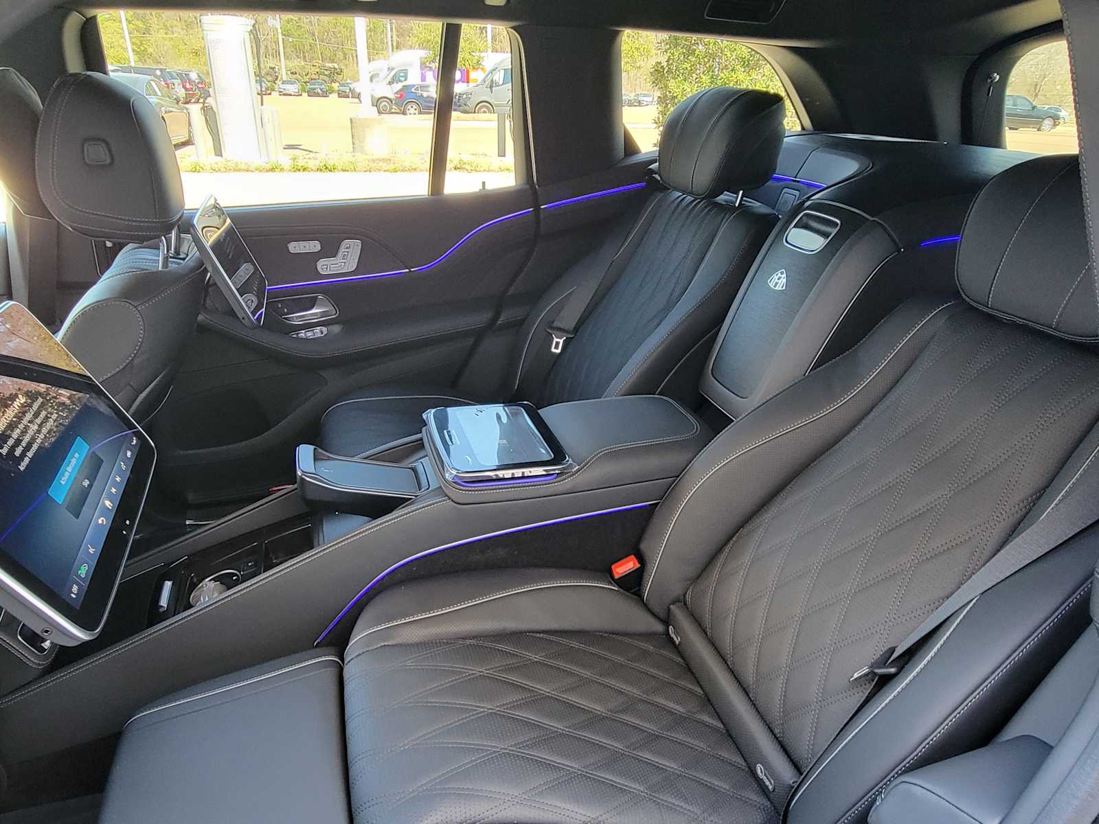 Thumbnail: 2025 Mercedes-Benz GLS - 11