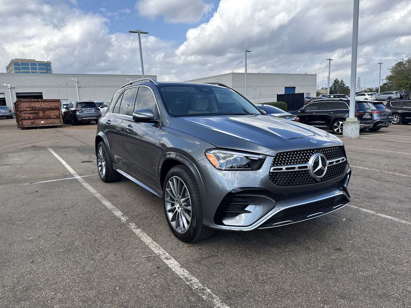 Thumbnail: 2026 Mercedes-Benz GLE - 8