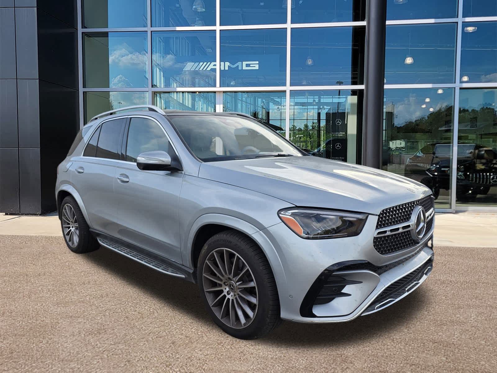 Thumbnail: 2025 Mercedes-Benz GLE - 3