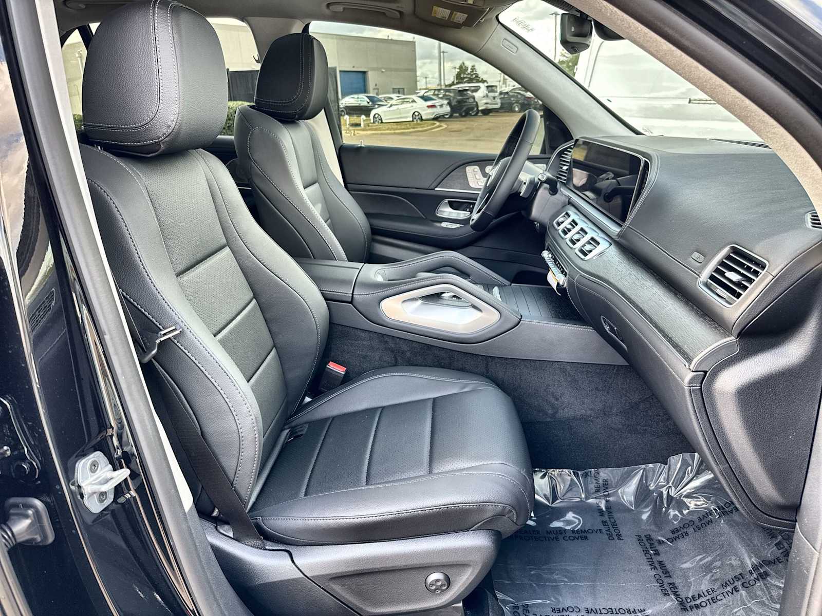 Thumbnail: 2026 Mercedes-Benz GLE - 9