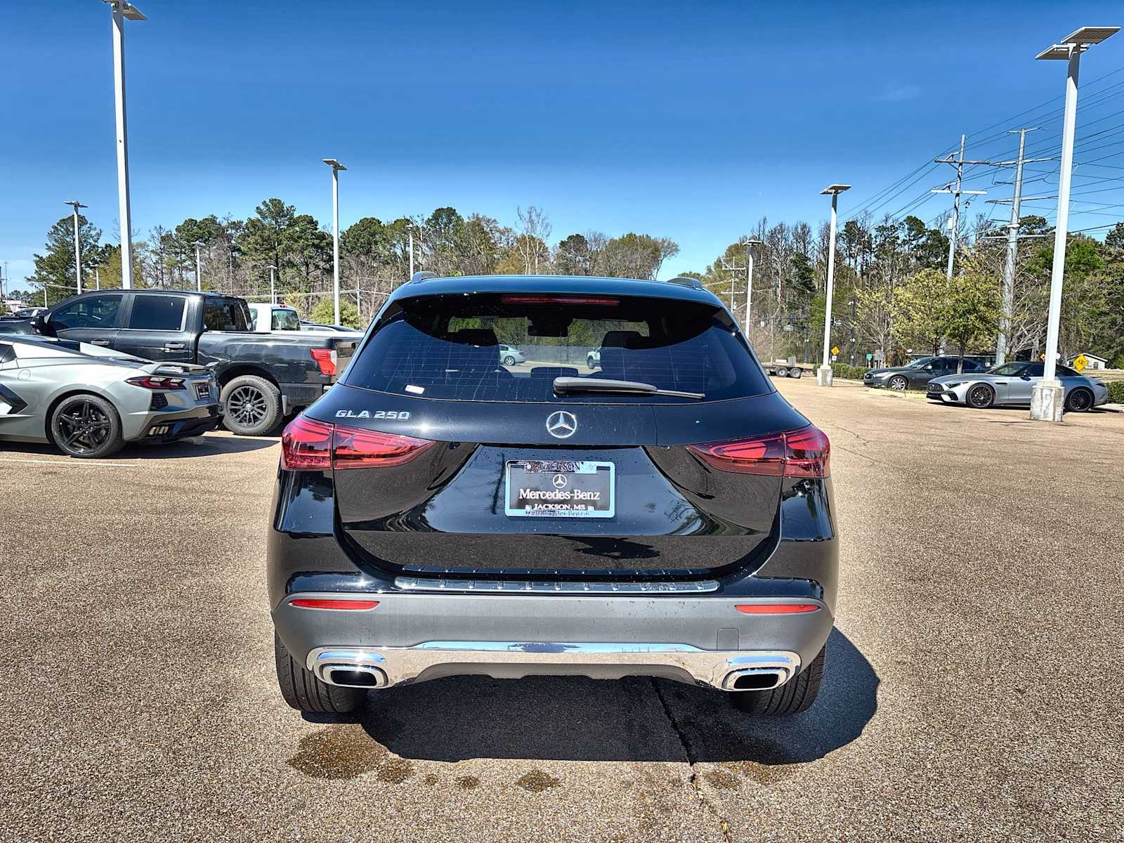 Thumbnail: 2026 Mercedes-Benz GLA - 6