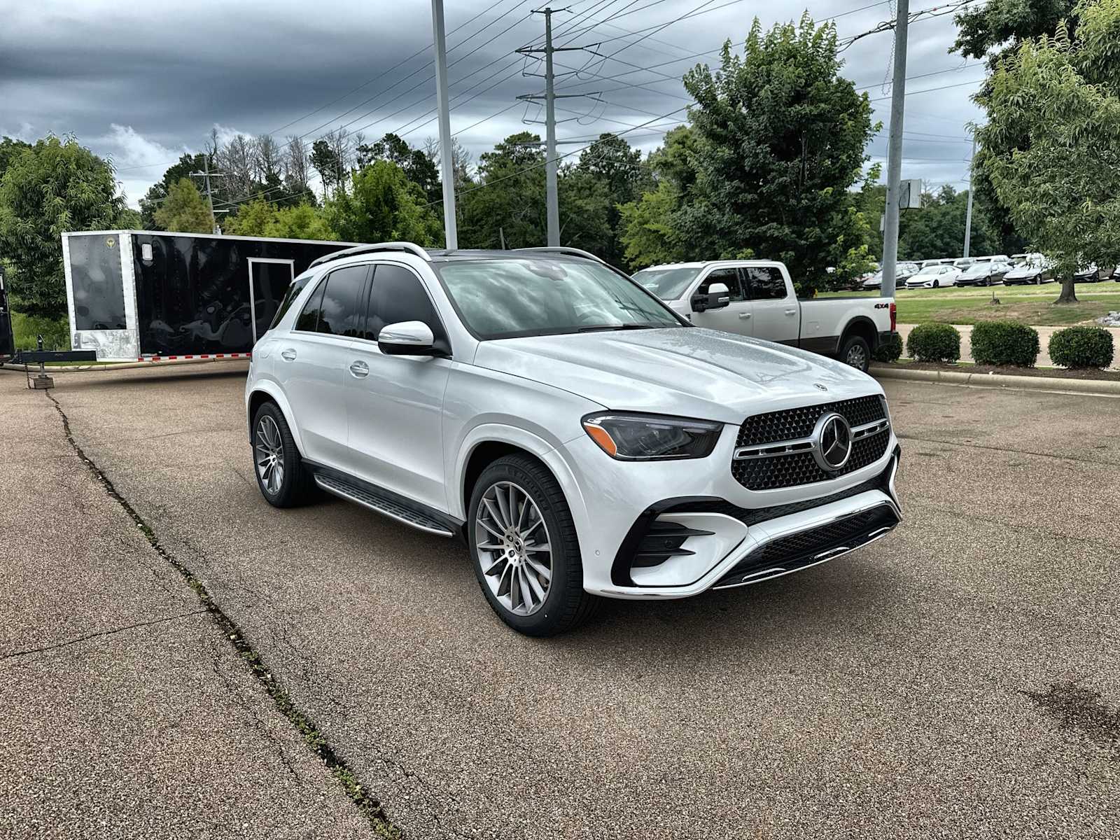 Thumbnail: 2026 Mercedes-Benz GLE - 11