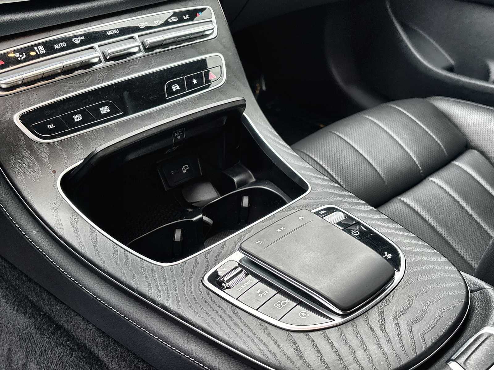 Thumbnail: 2023 Mercedes-Benz E-Class - 22