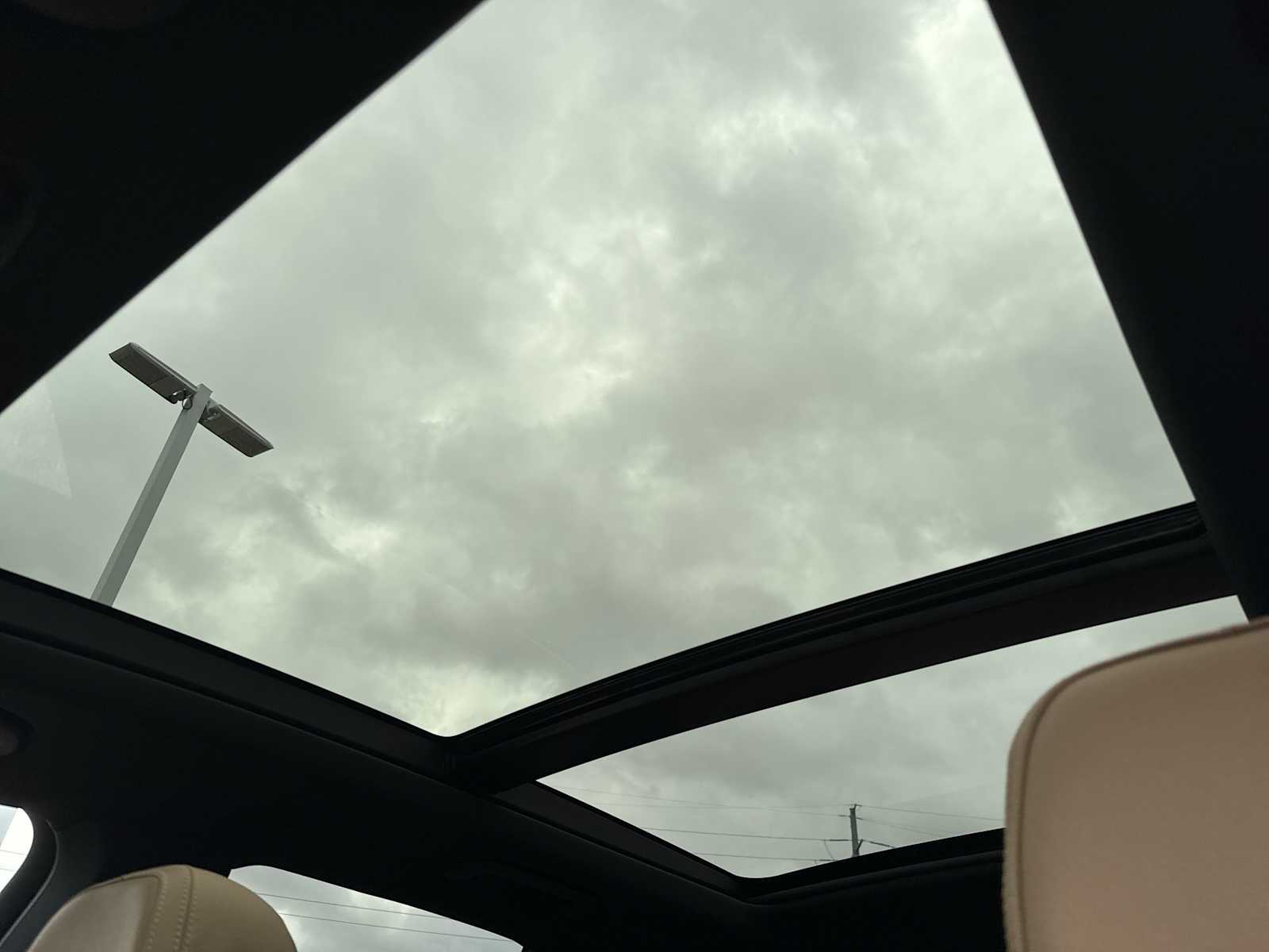 Thumbnail: 2026 Mercedes-Benz GLE - 17