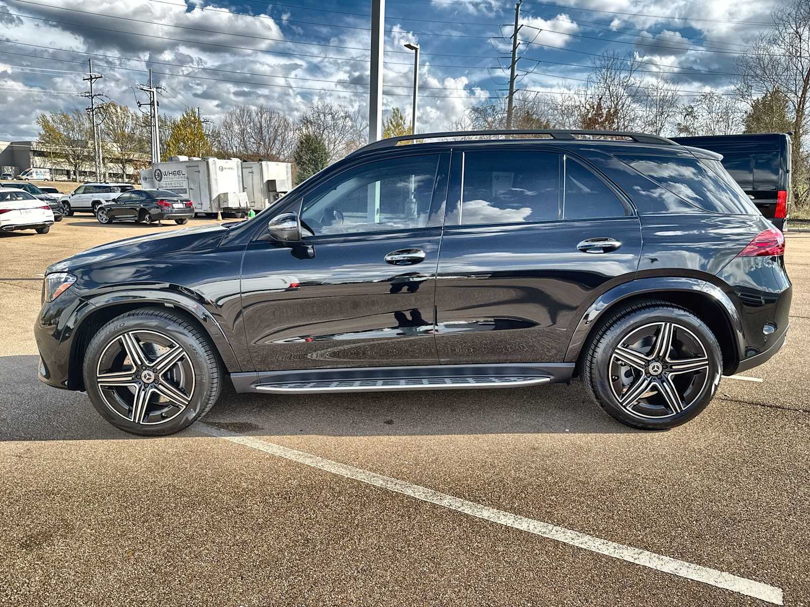 Thumbnail: 2026 Mercedes-Benz GLE - 5