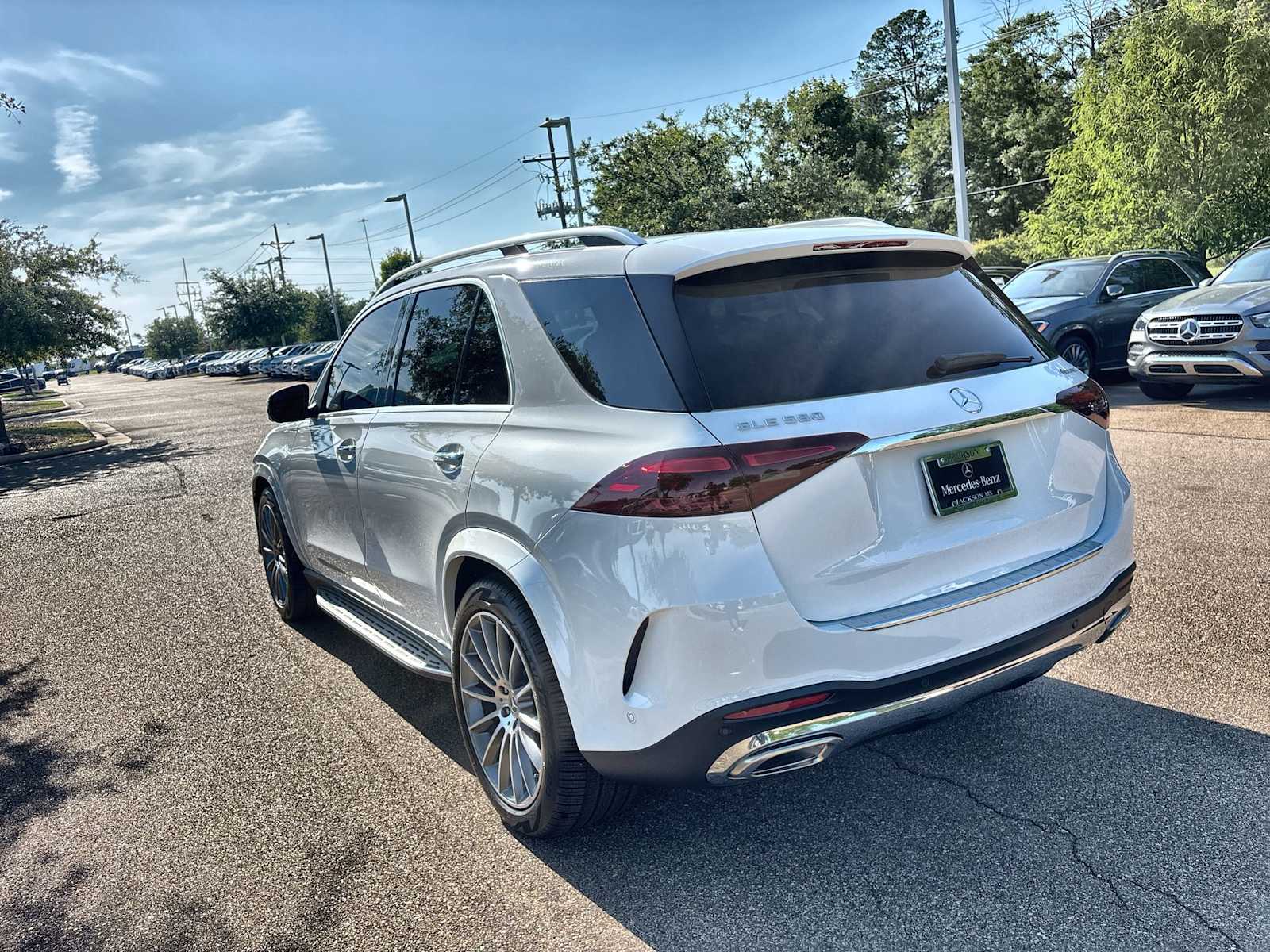 Thumbnail: 2025 Mercedes-Benz GLE - 5