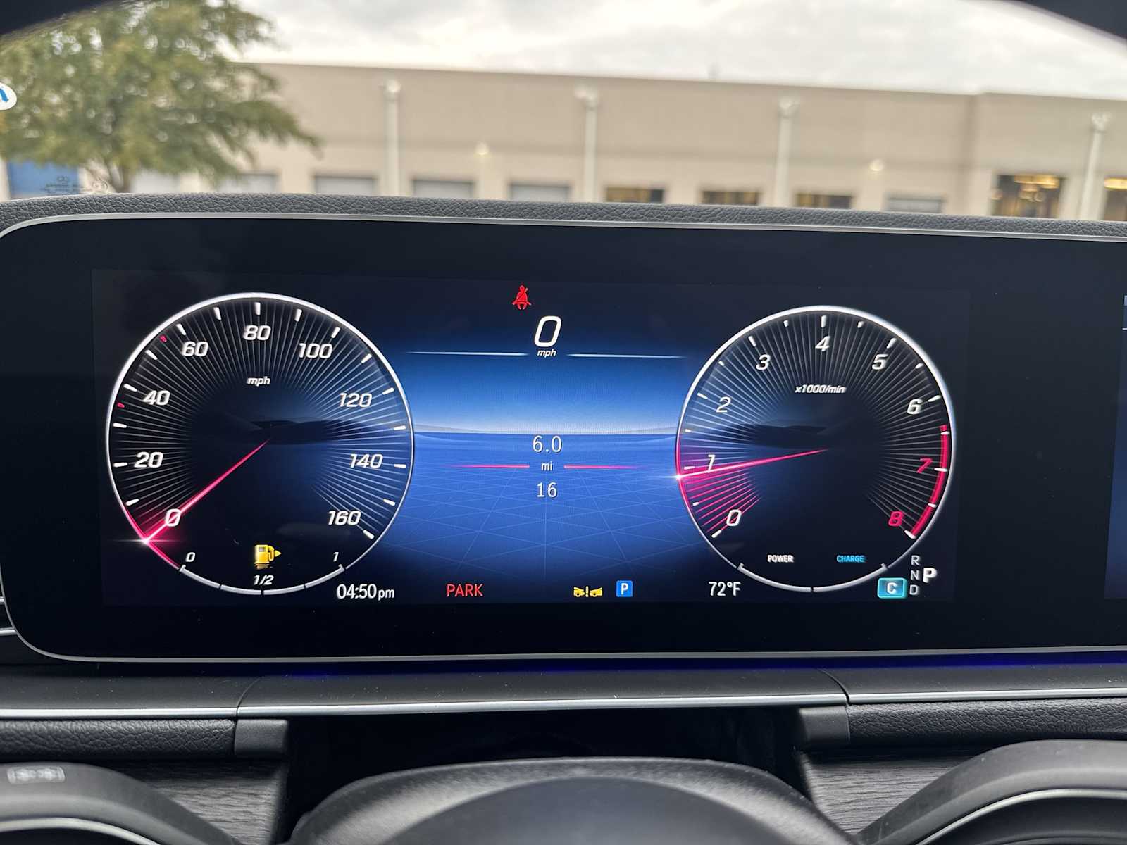 Thumbnail: 2026 Mercedes-Benz GLE - 25