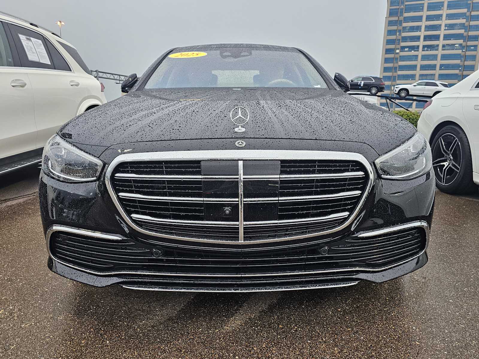 Thumbnail: 2025 Mercedes-Benz S-Class - 2