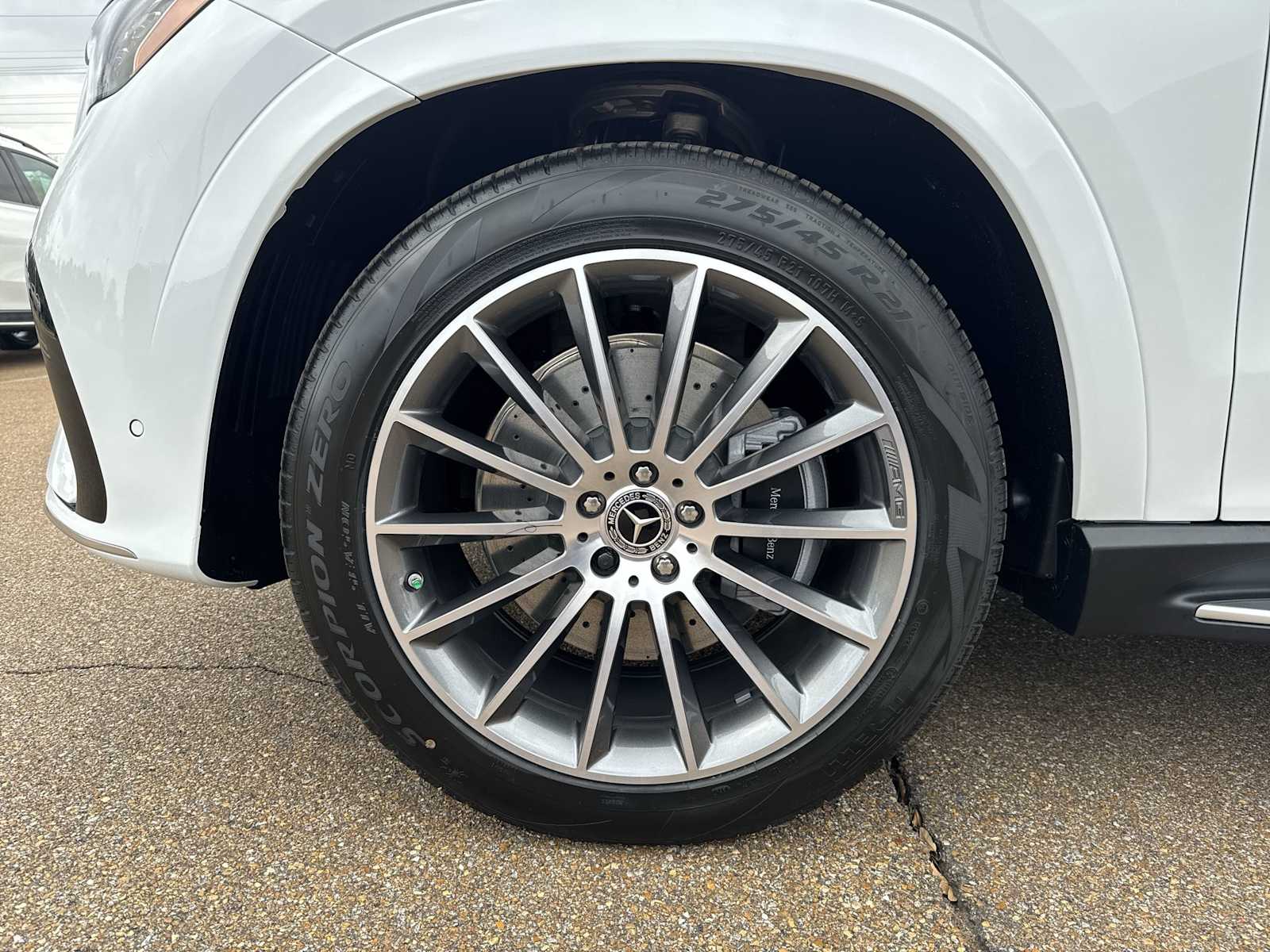 Thumbnail: 2026 Mercedes-Benz GLE - 12