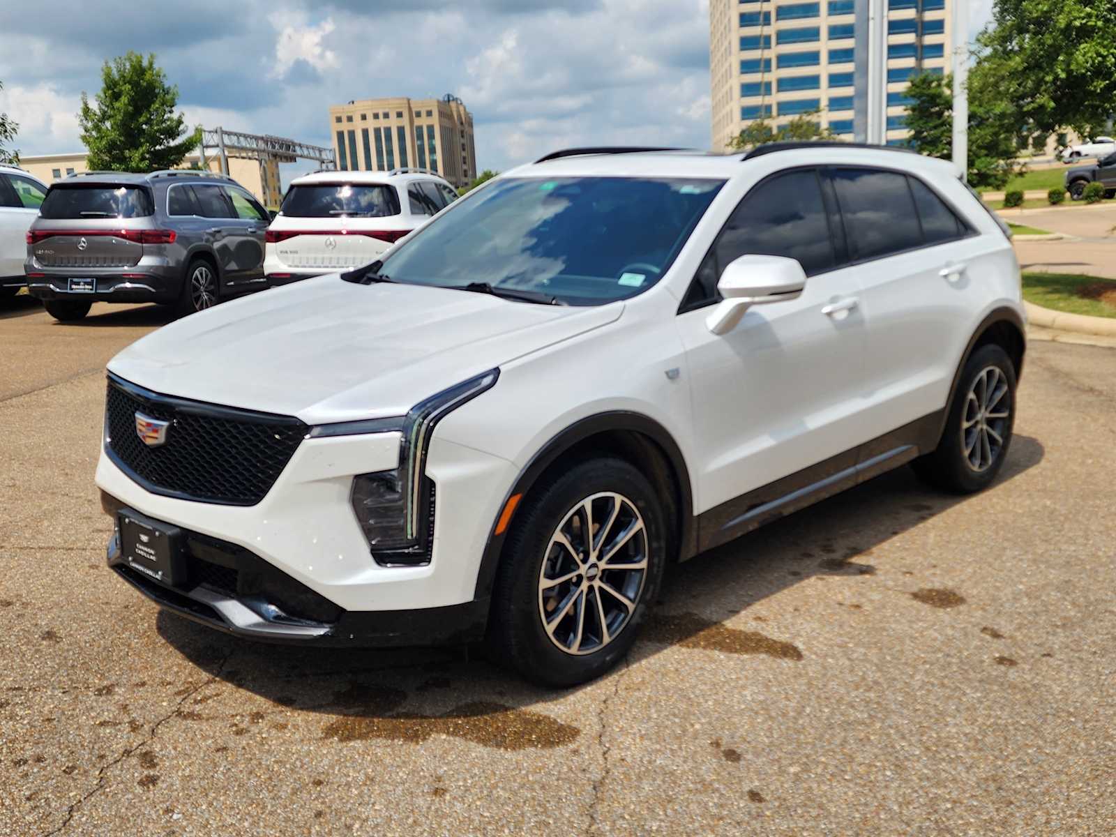 Thumbnail: 2024 Cadillac XT4 - 1
