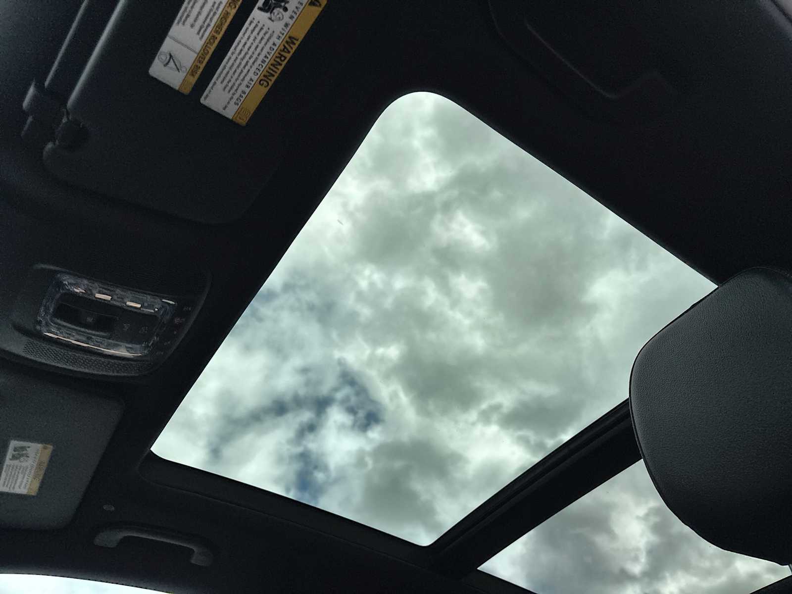 Thumbnail: 2026 Mercedes-Benz GLE - 28