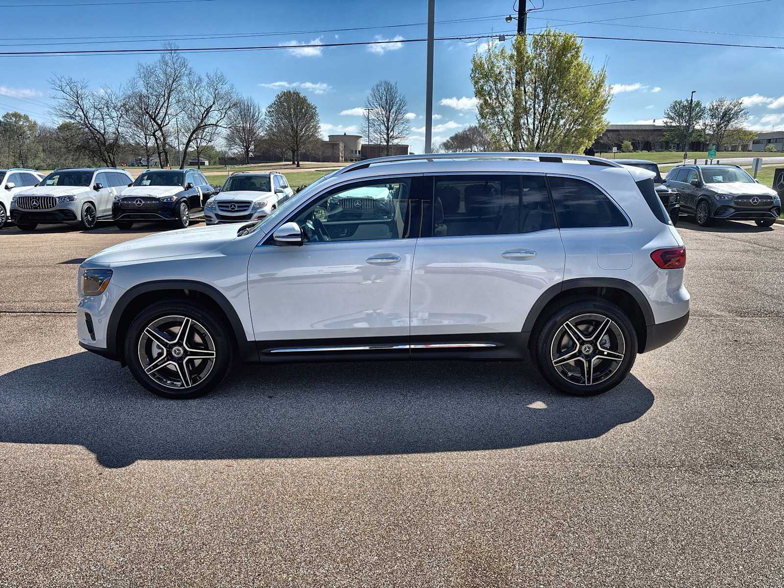 Thumbnail: 2026 Mercedes-Benz GLB - 5