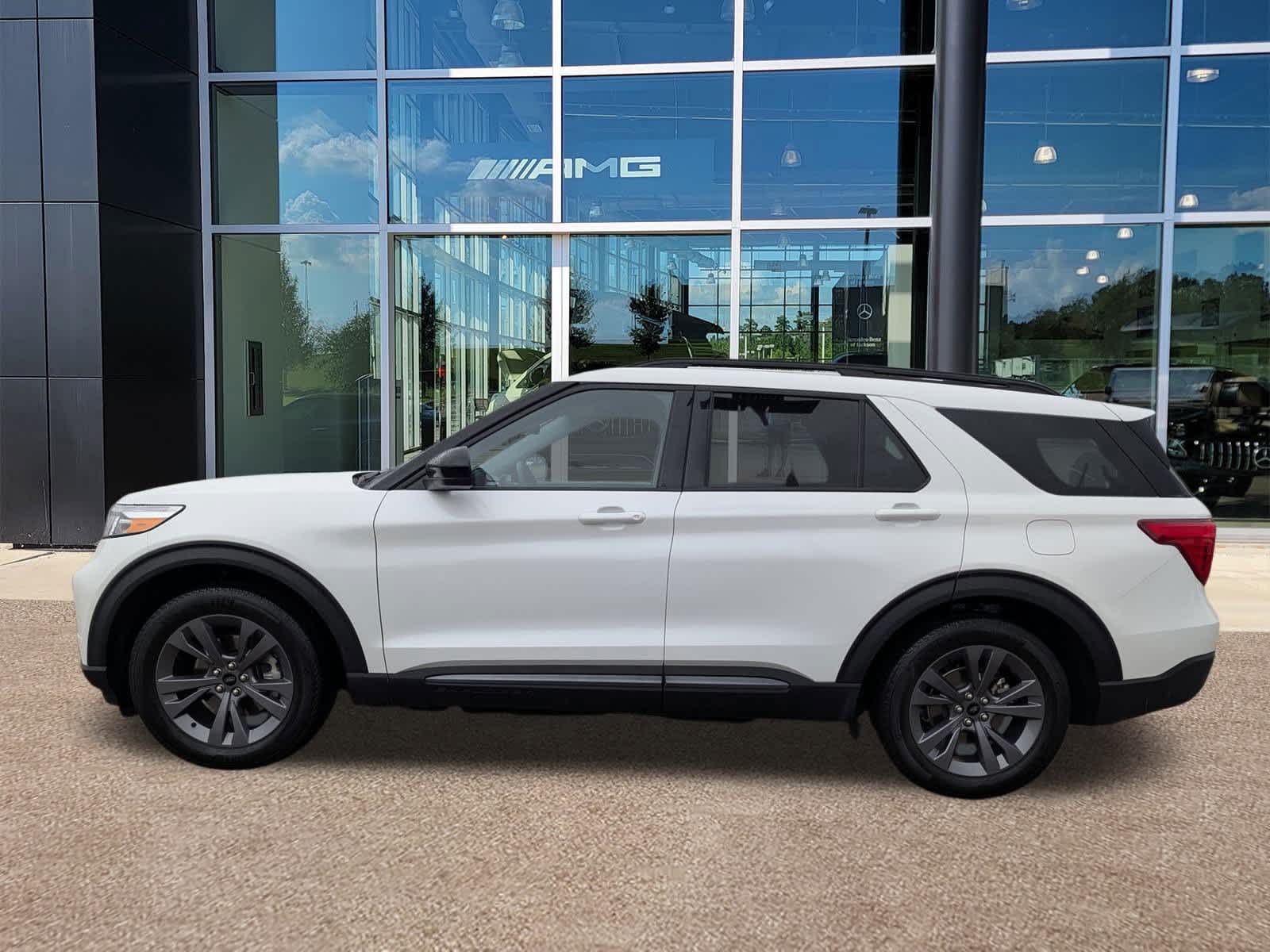 Thumbnail: 2023 Ford Explorer - 7