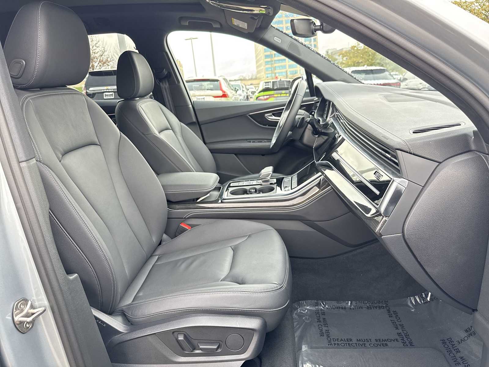 Thumbnail: 2025 Audi Q7 - 20