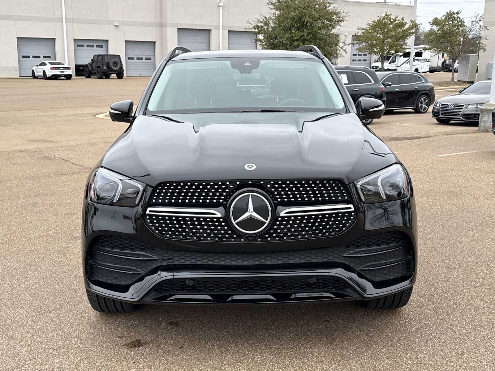 Thumbnail: 2023 Mercedes-Benz GLE - 9