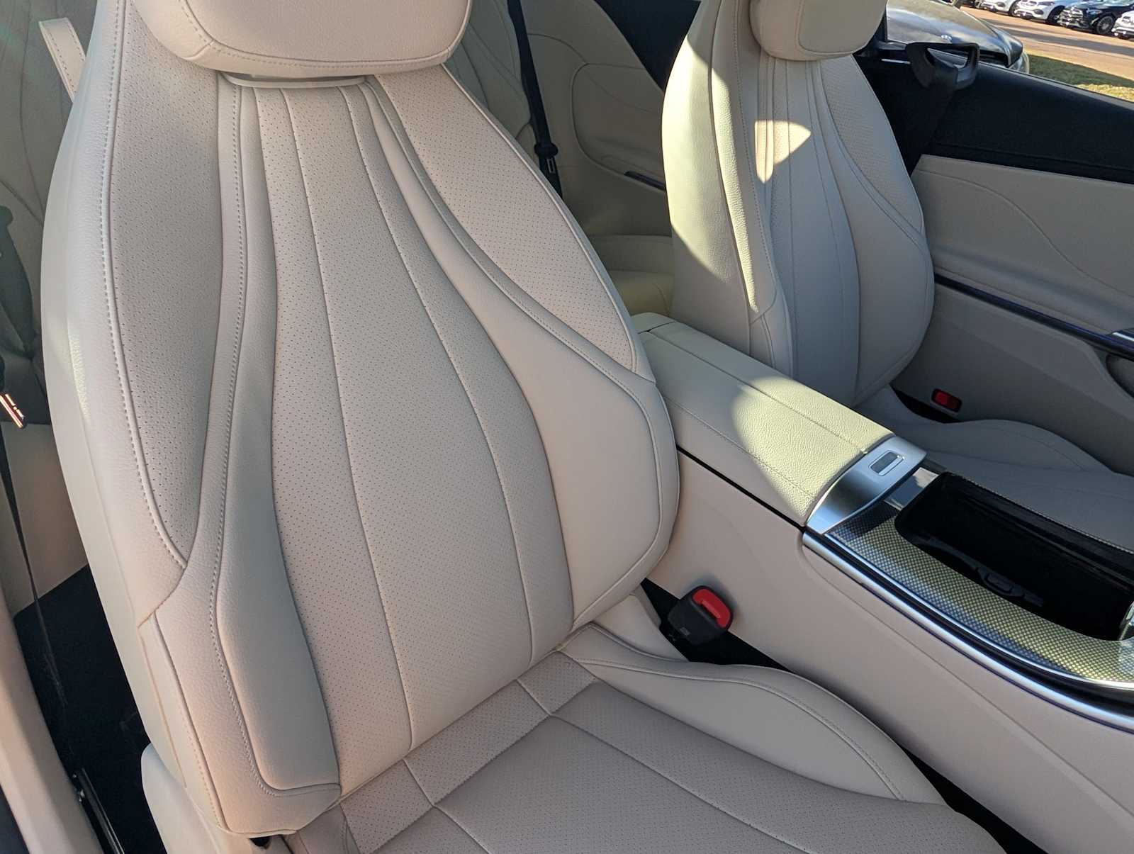 Thumbnail: 2026 Mercedes-Benz CLE - 18