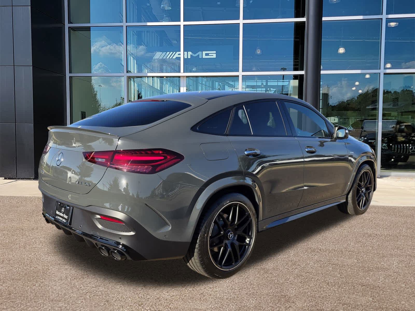 2025 Mercedes Benz GLE AMG 53 photo 2