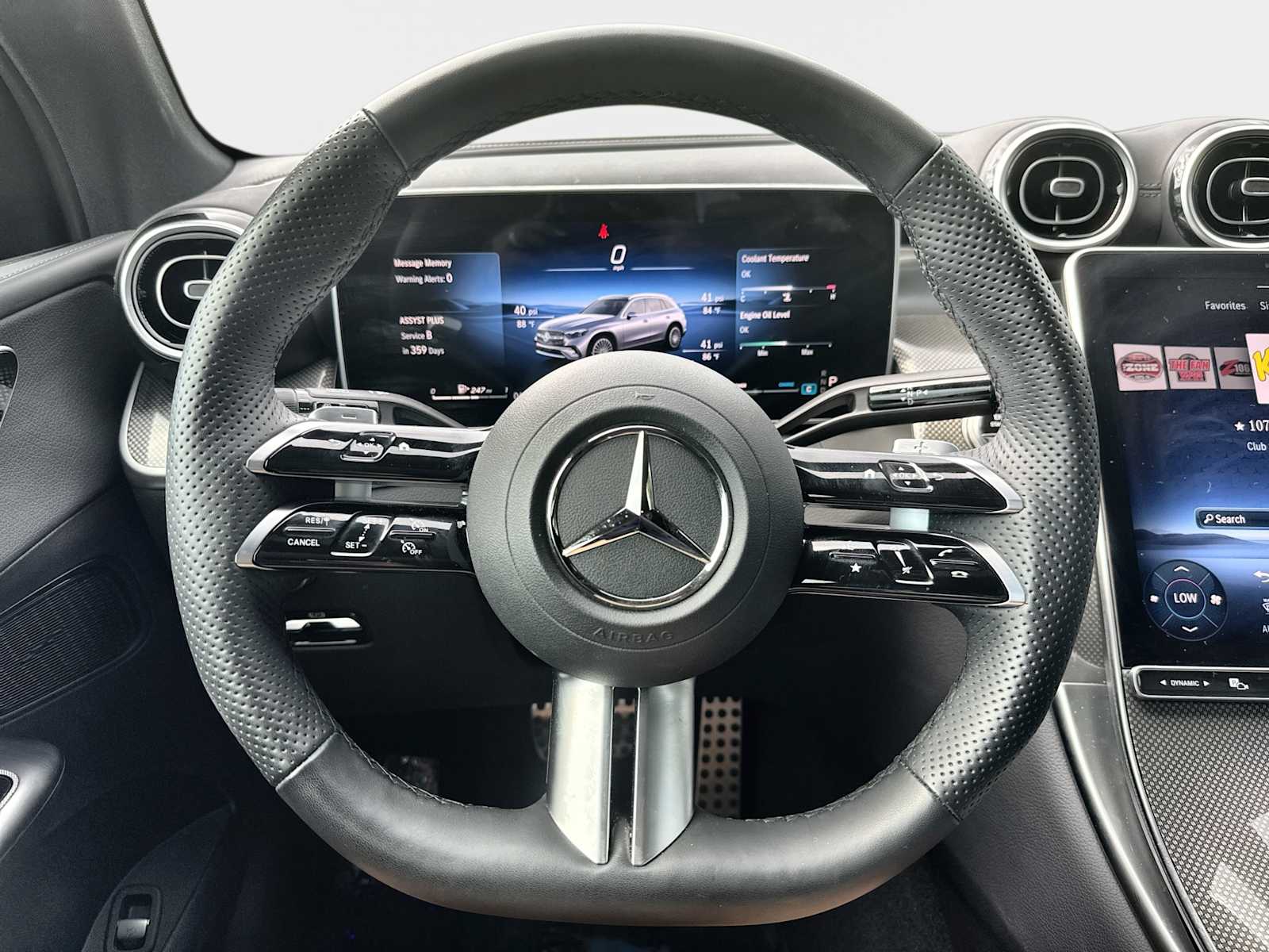 Thumbnail: 2026 Mercedes-Benz GLC - 21
