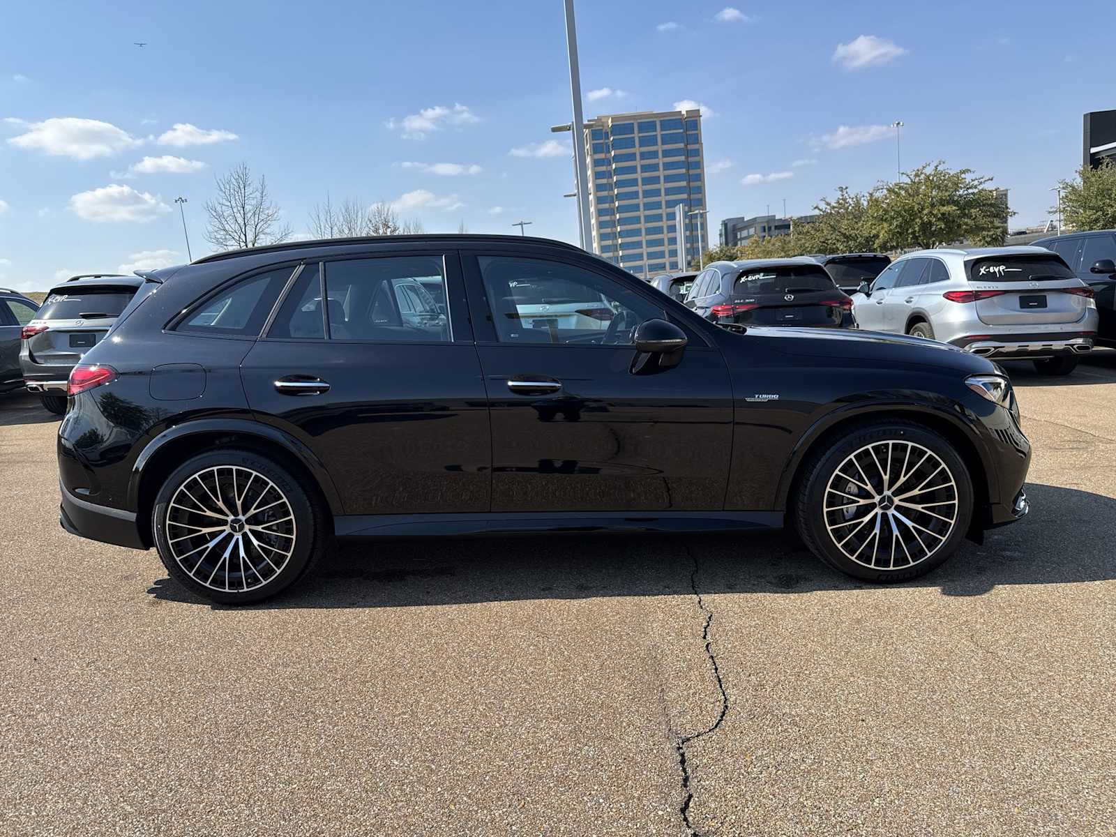 Thumbnail: 2026 Mercedes-Benz GLC - 7