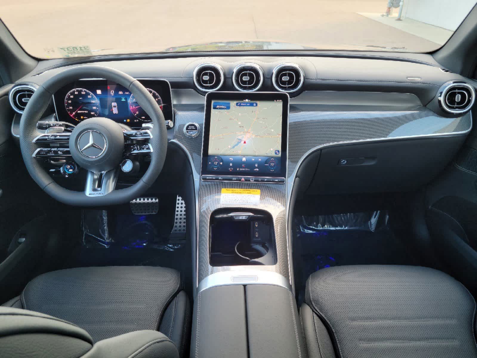 2025 Mercedes-Benz GLC 43 AMG 8