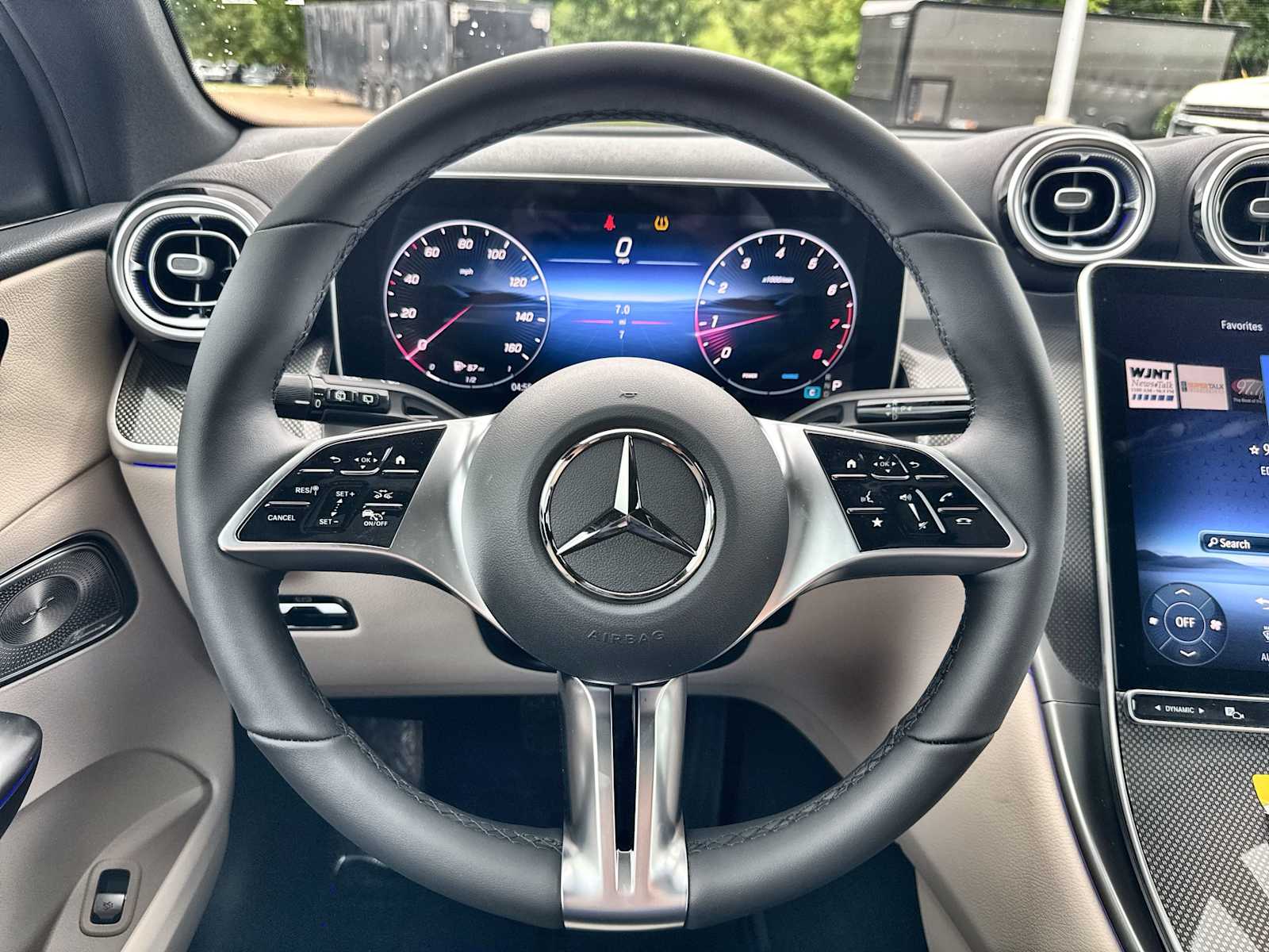 Thumbnail: 2026 Mercedes-Benz GLC - 21