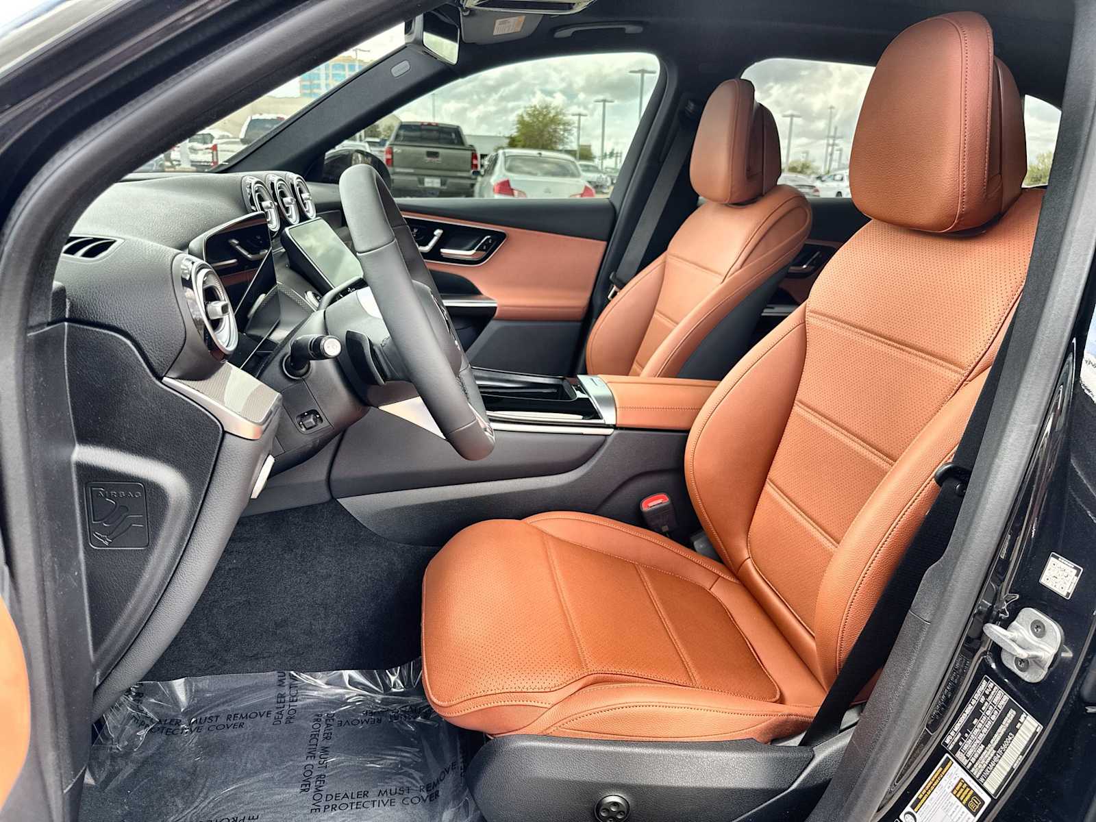 Thumbnail: 2026 Mercedes-Benz GLC - 3