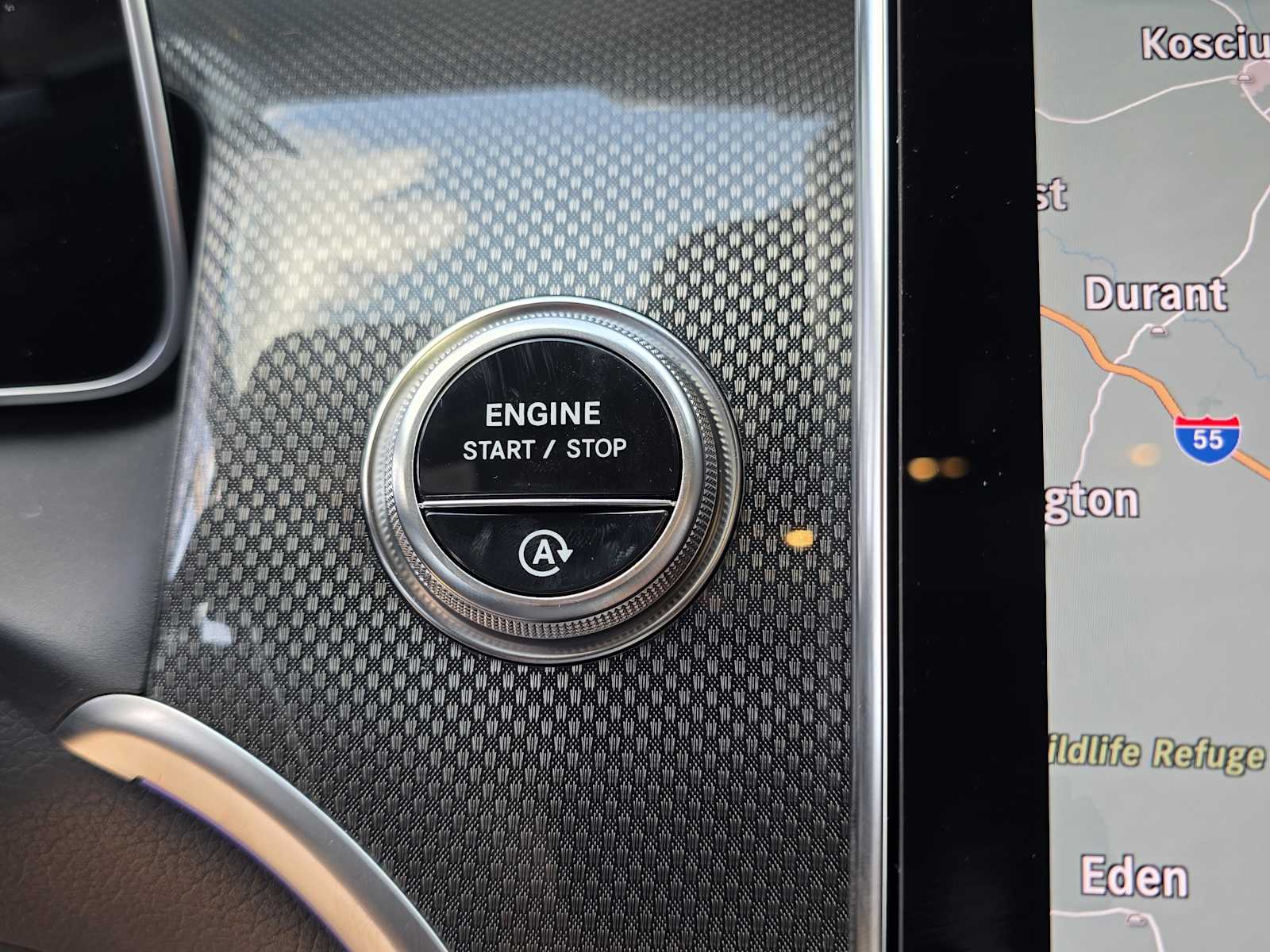 Thumbnail: 2026 Mercedes-Benz GLC - 21