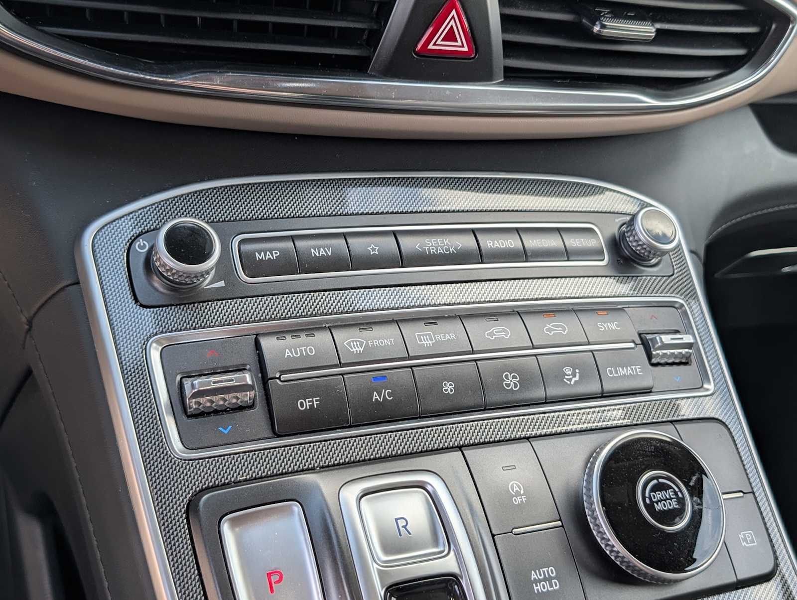 Thumbnail: 2023 Hyundai Santa Fe - 15