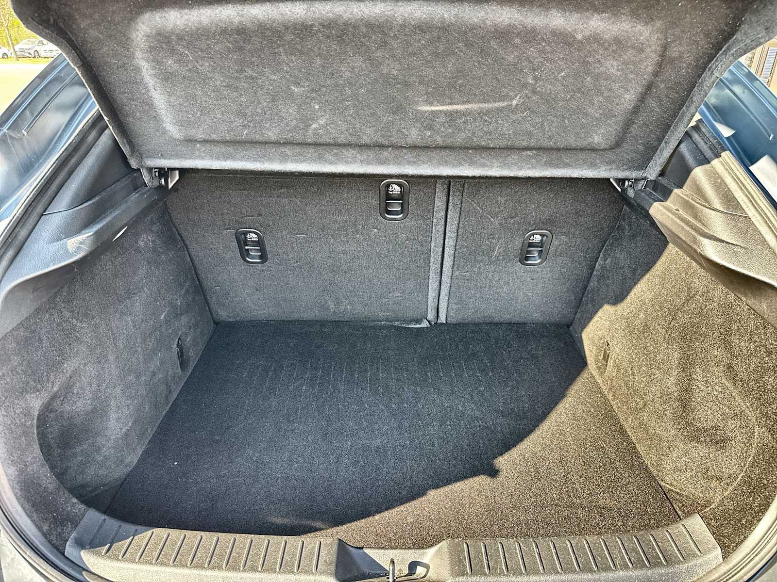 Thumbnail: 2023 Mazda CX-30 - 17