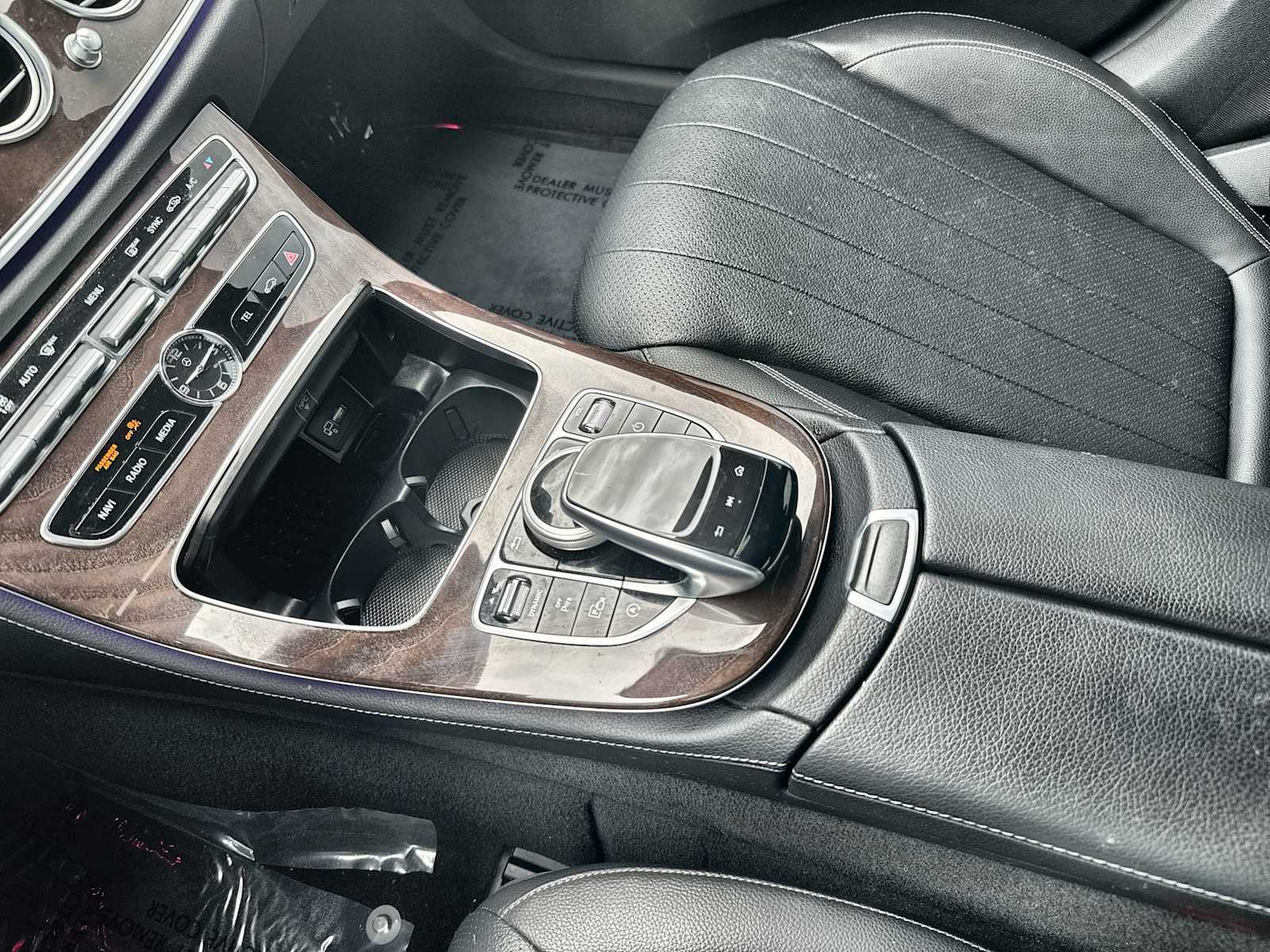 Thumbnail: 2019 Mercedes-Benz E-Class - 22