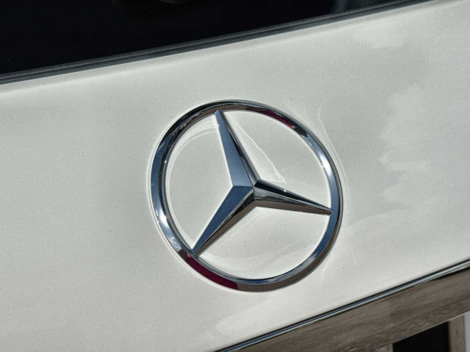 Thumbnail: 2026 Mercedes-Benz GLE - 16