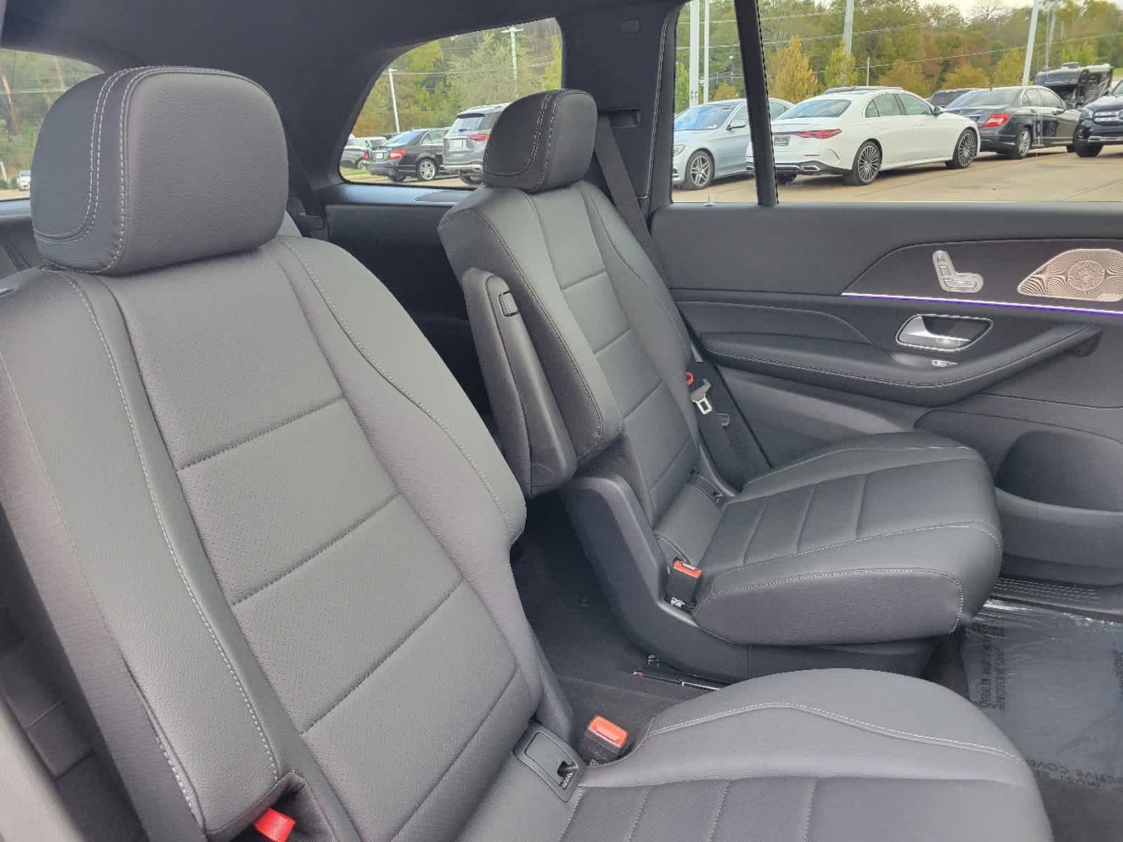 Thumbnail: 2025 Mercedes-Benz GLS - 23