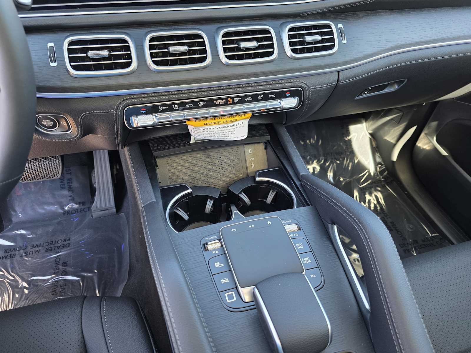 Thumbnail: 2026 Mercedes-Benz GLE - 18