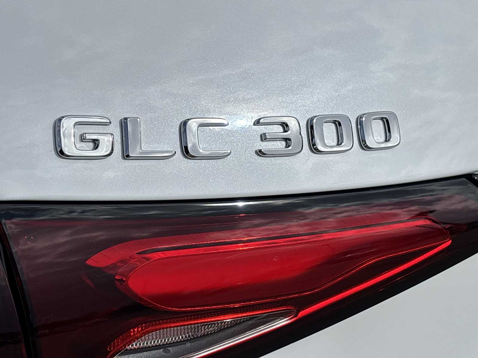 Thumbnail: 2026 Mercedes-Benz GLC - 11