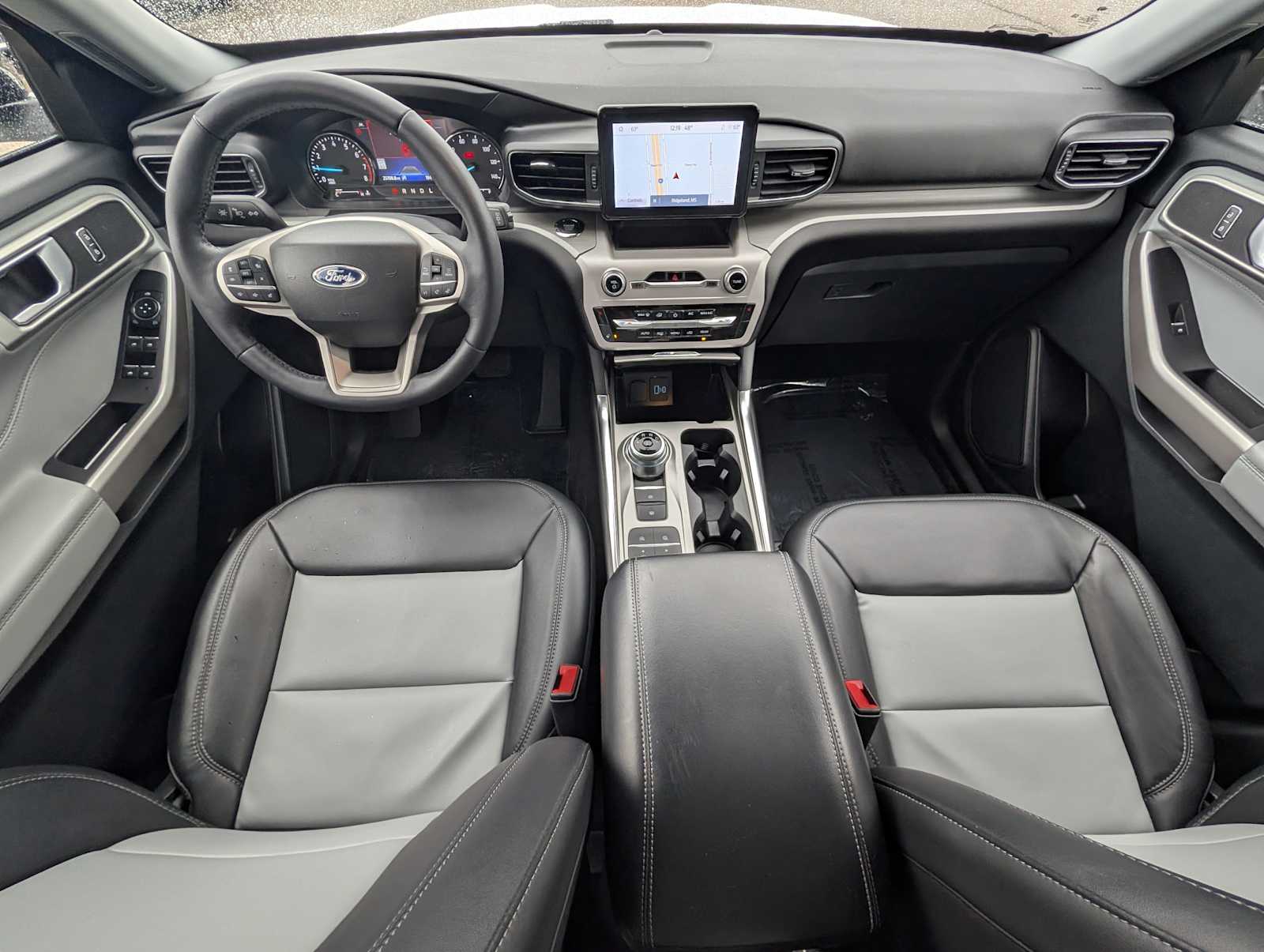 Thumbnail: 2023 Ford Explorer - 8