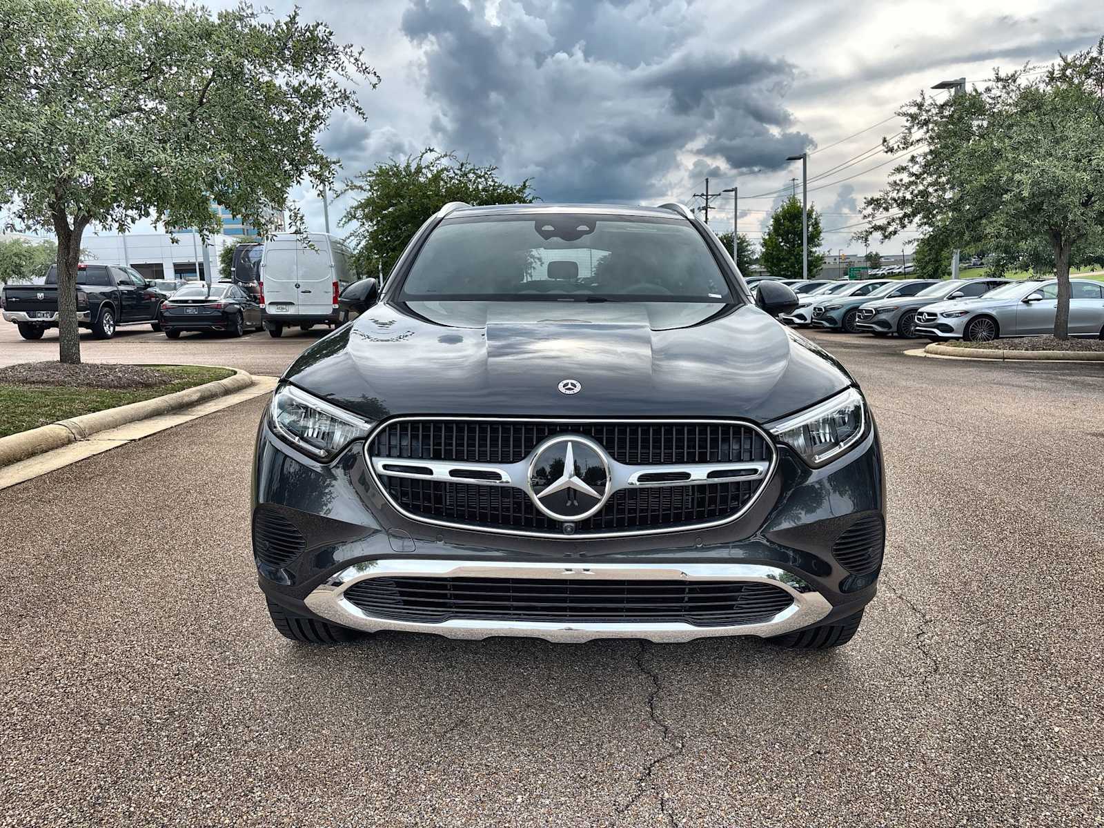Thumbnail: 2026 Mercedes-Benz GLC - 12