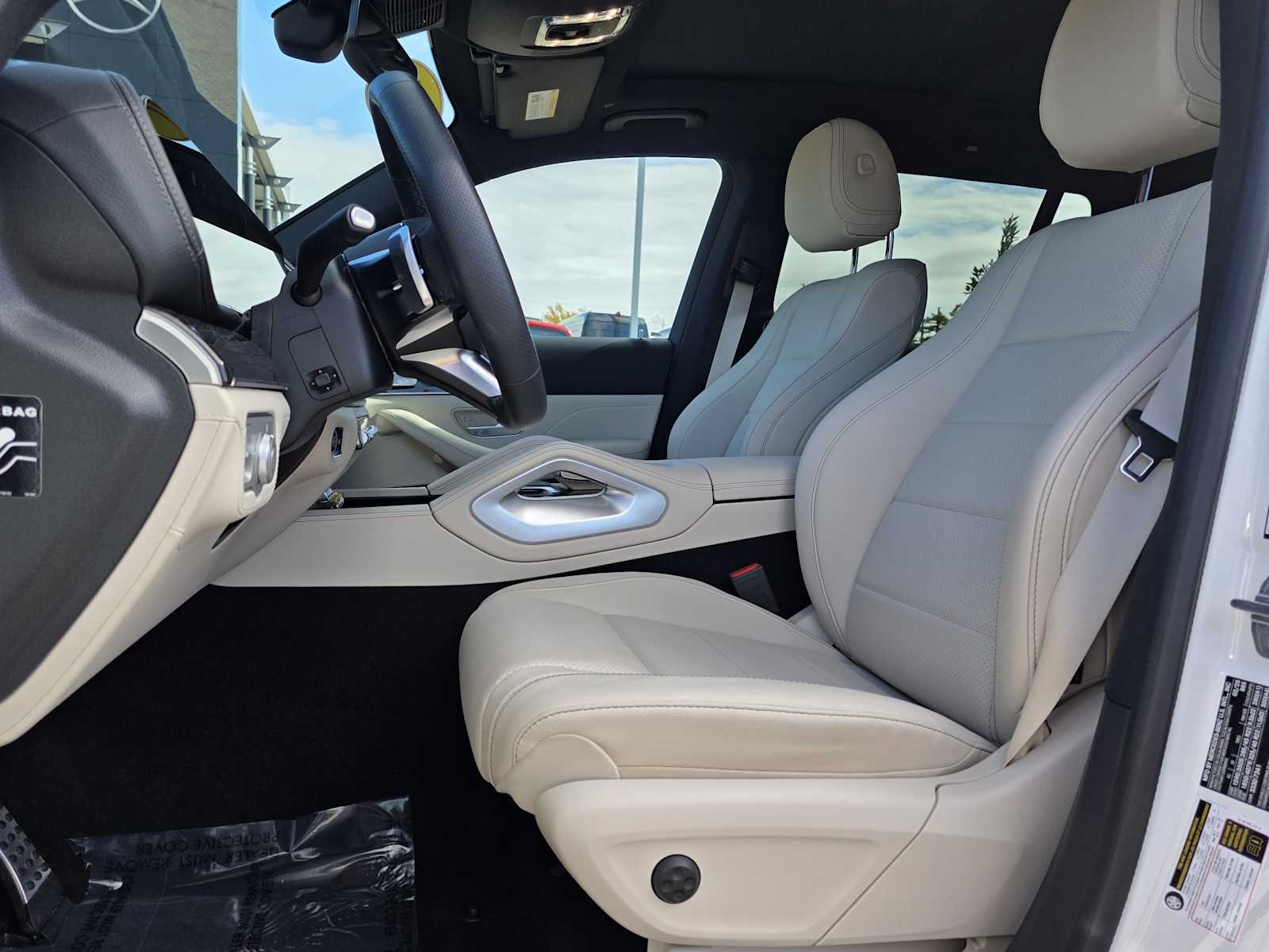 Thumbnail: 2025 Mercedes-Benz GLS - 13