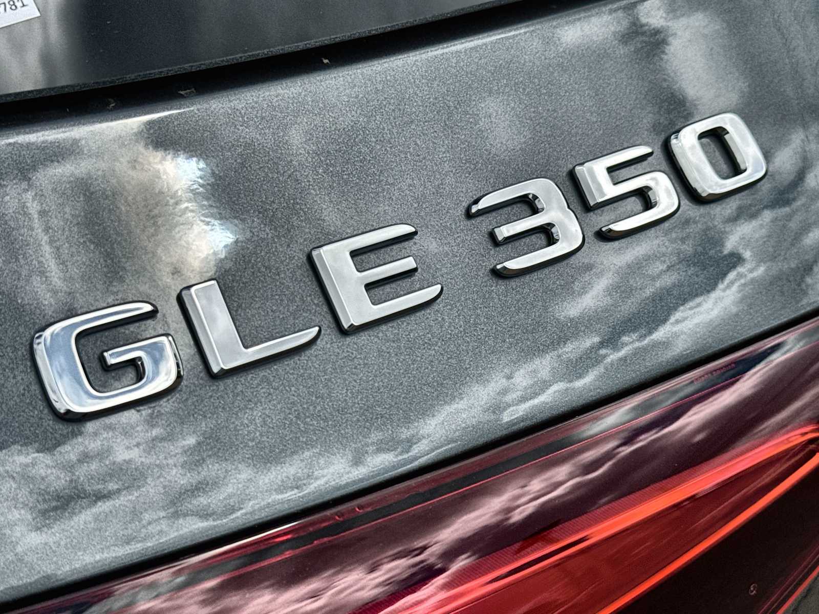 Thumbnail: 2026 Mercedes-Benz GLE - 15
