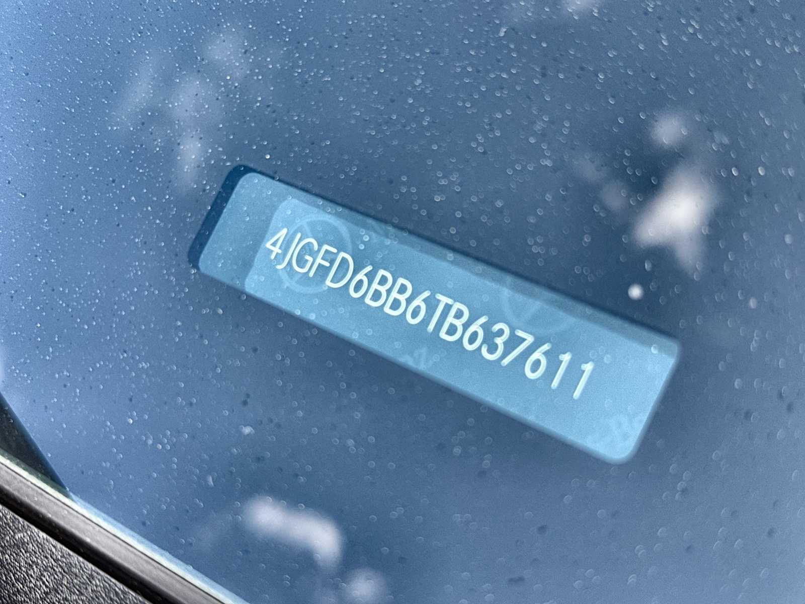 Thumbnail: 2026 Mercedes-Benz GLE - 25