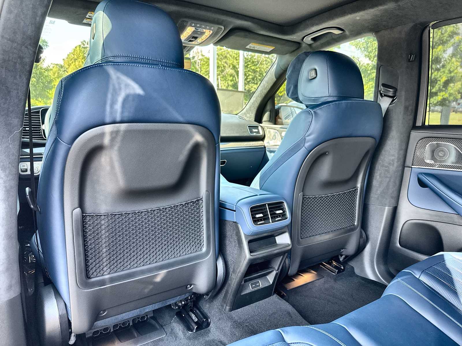 Thumbnail: 2026 Mercedes-Benz GL-Class - 18