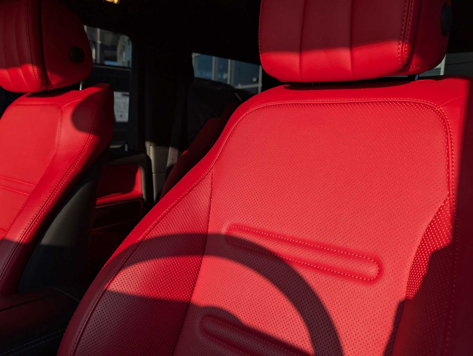 Thumbnail: 2022 Mercedes-Benz G-Class - 26