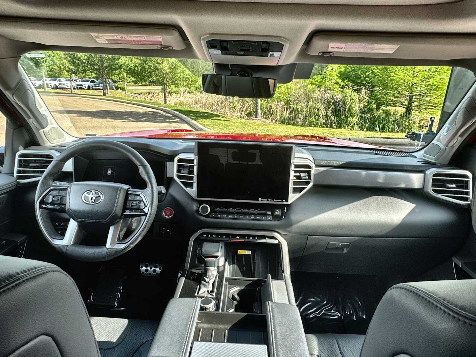 Thumbnail: 2023 Toyota Sequoia - 20