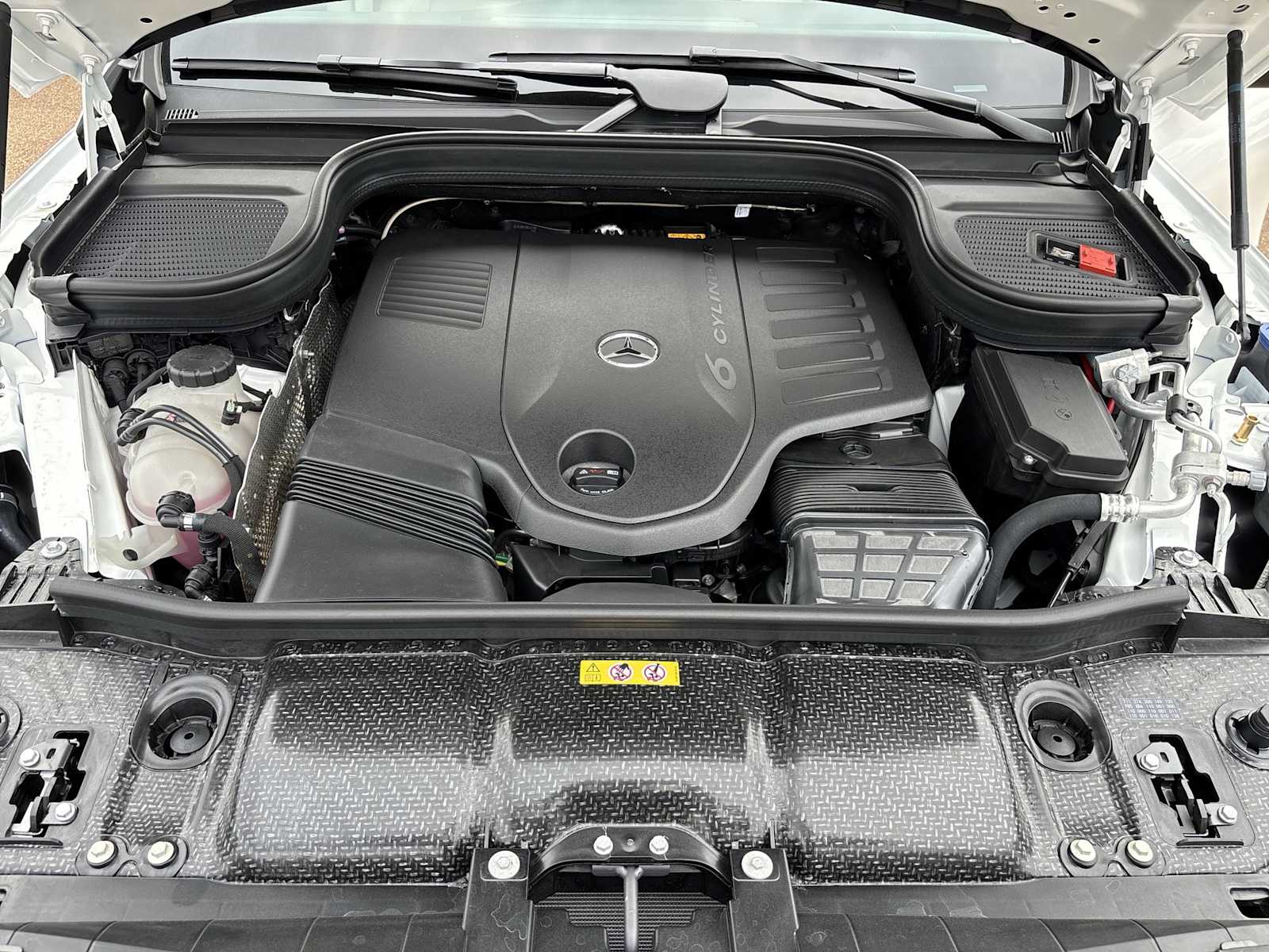 Thumbnail: 2026 Mercedes-Benz GLE - 13