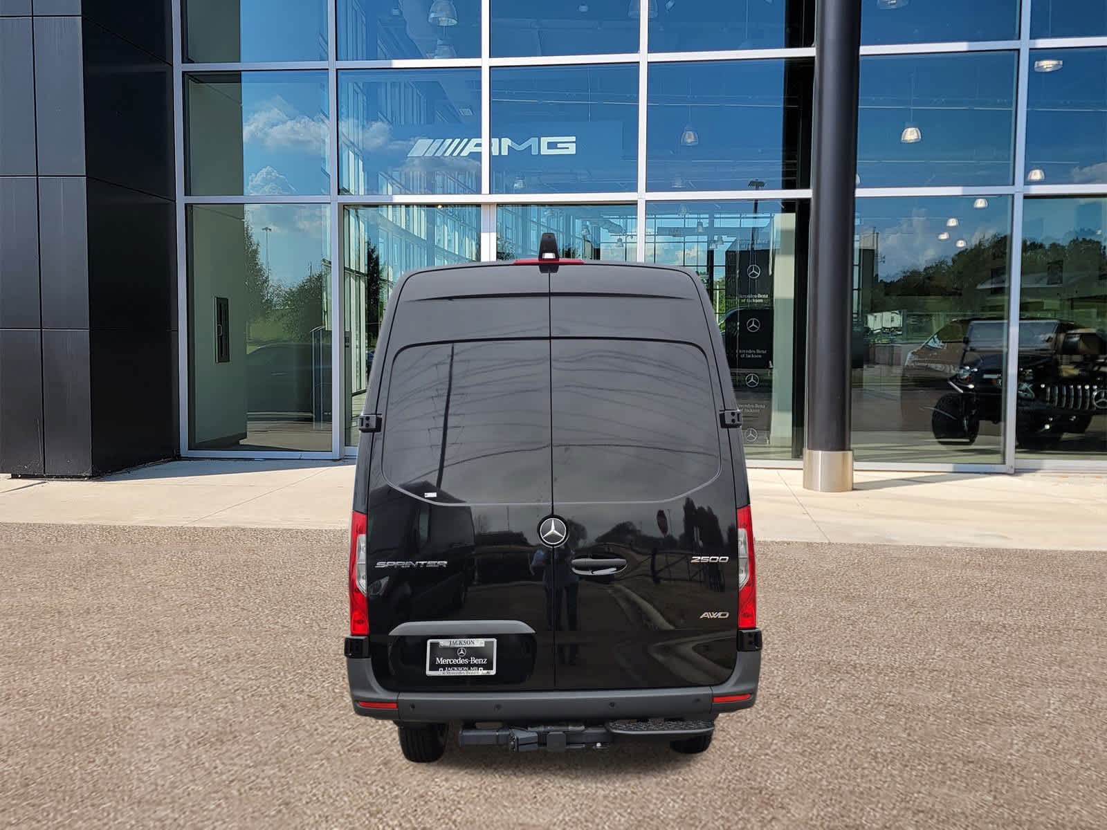 Thumbnail: 2026 Mercedes-Benz Sprinter - 5