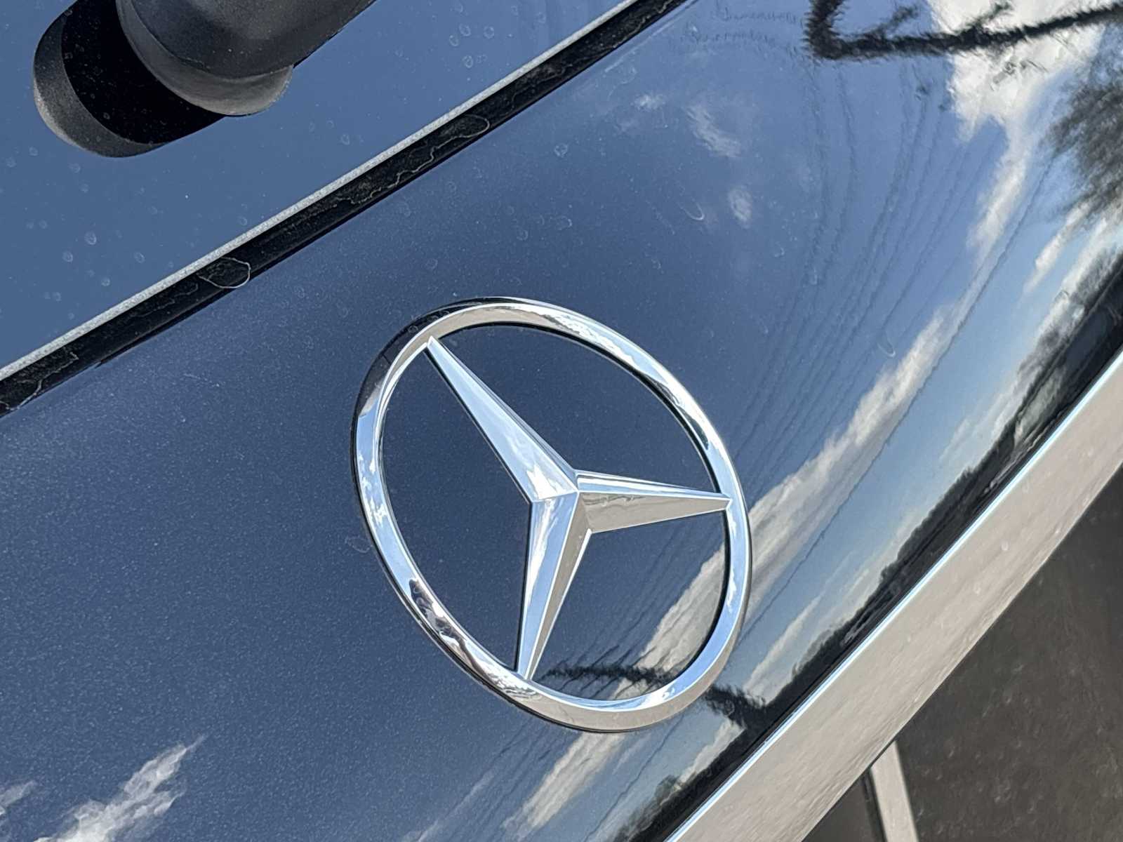 Thumbnail: 2026 Mercedes-Benz GLE - 16