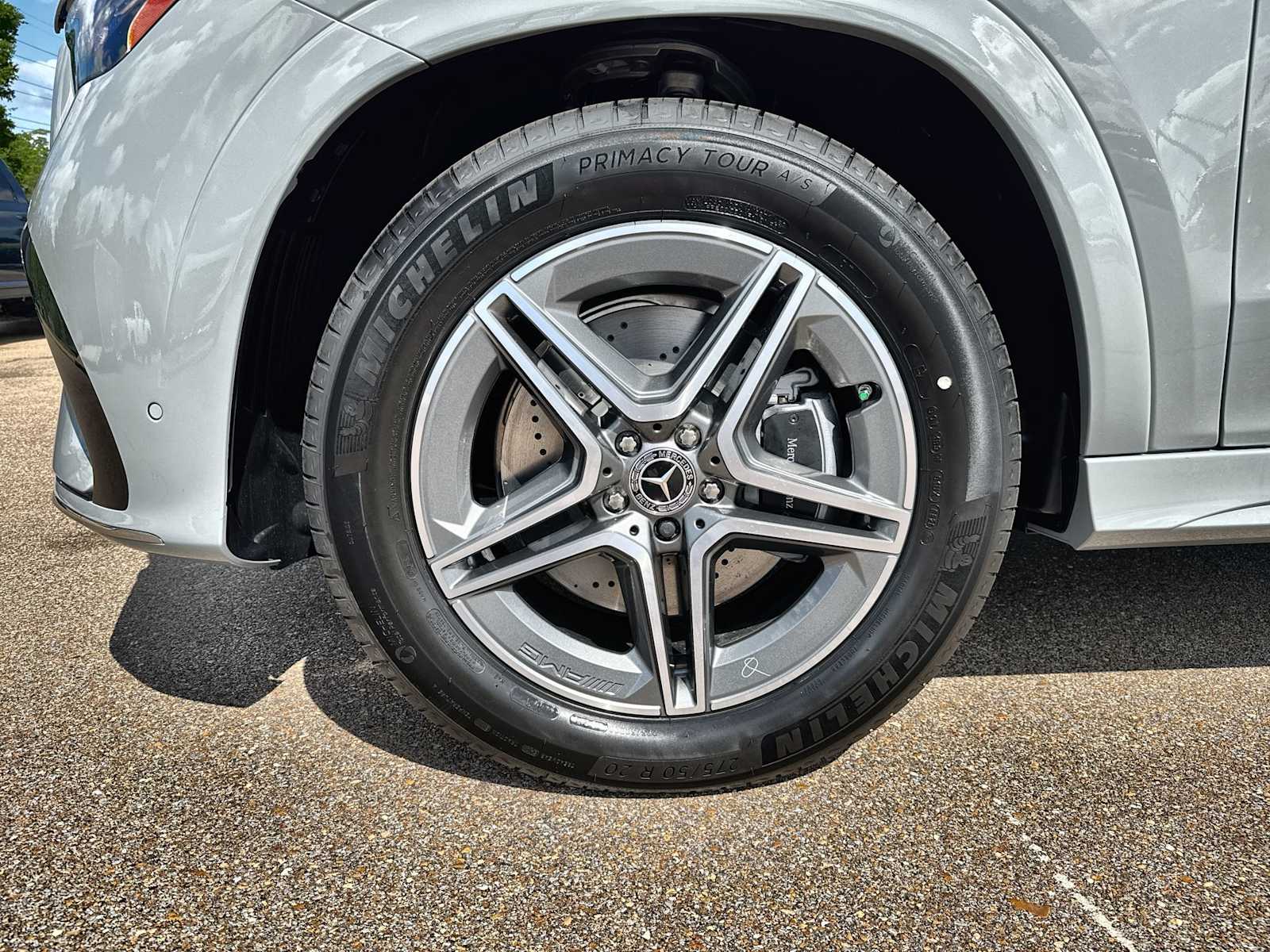 Thumbnail: 2026 Mercedes-Benz GLE - 14