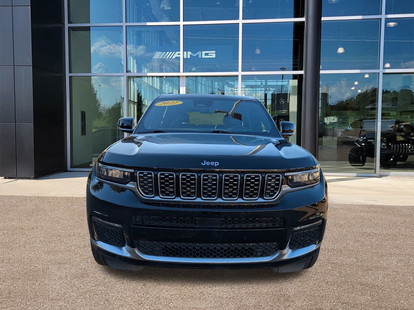 2022 Jeep Grand Cherokee L Summit photo 2