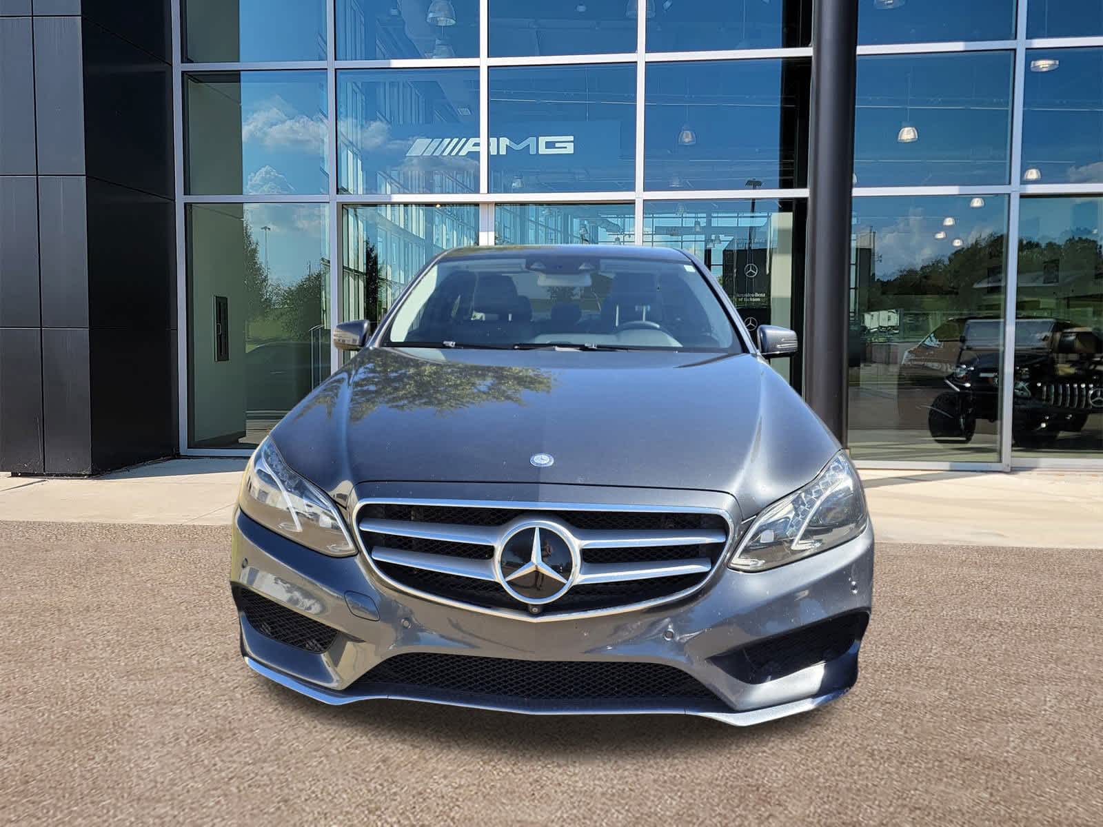 Thumbnail: 2014 Mercedes-Benz E-Class - 6